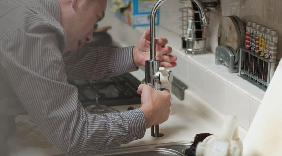 Professional sink repair in Everly, IA